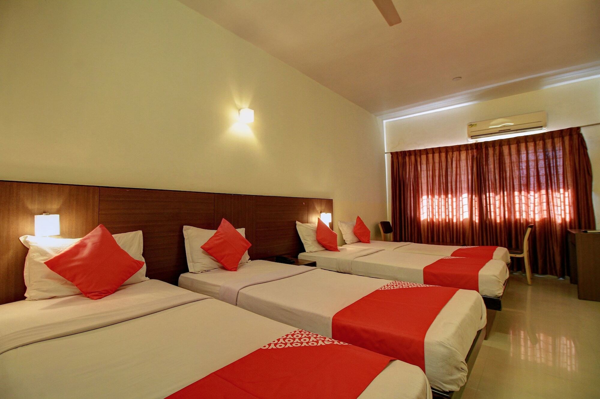 Century Executive Hotel Udupi Ngoại thất bức ảnh