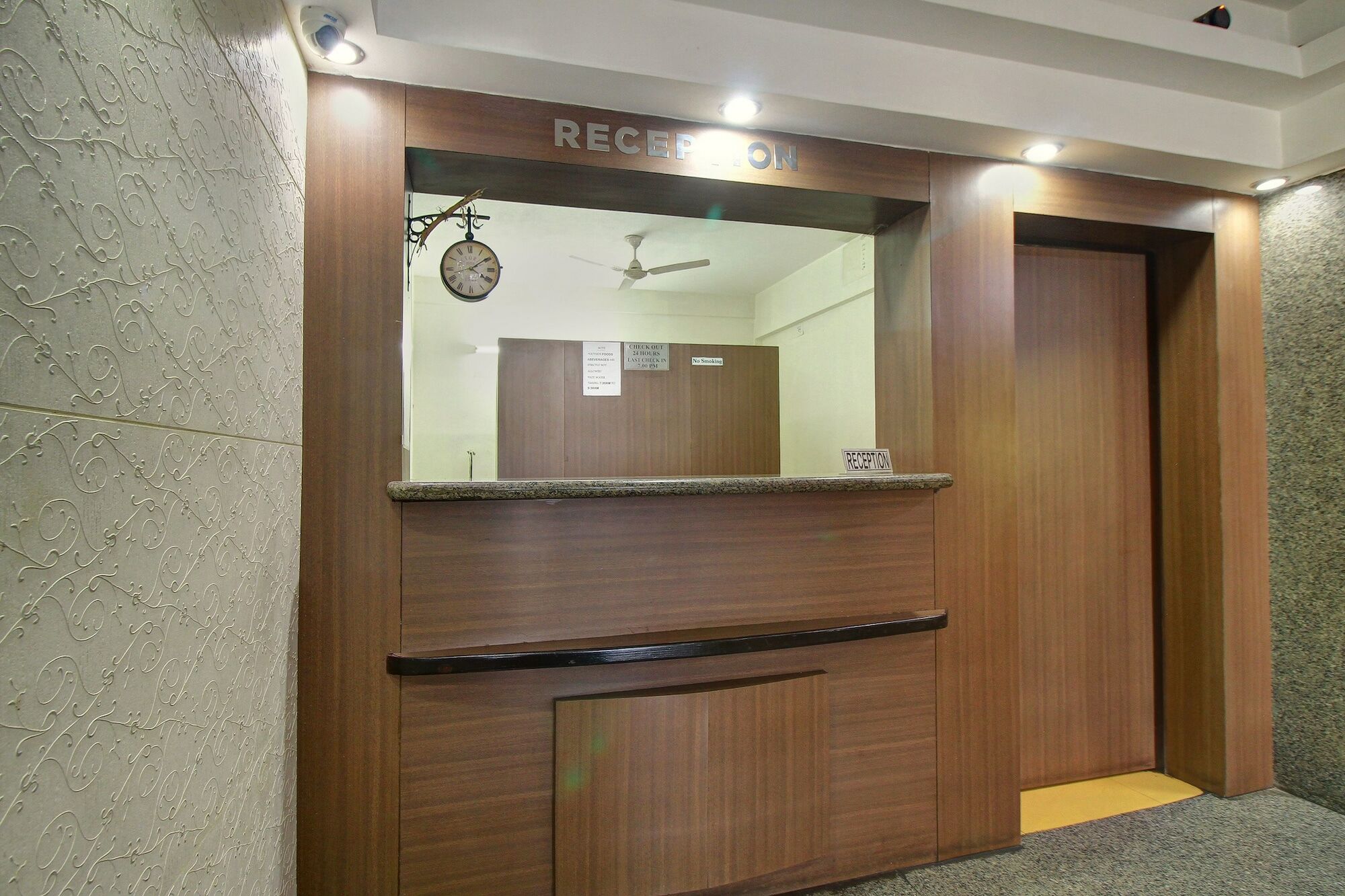 Century Executive Hotel Udupi Ngoại thất bức ảnh